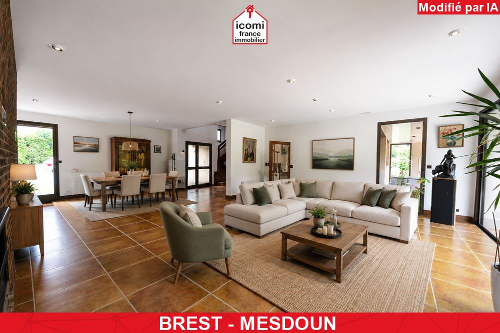 A VENDRE MAISON D’ARCHITECTE DE 248 M² – 5 CHAMBRES - JARDIN SANS VIS-VIS DE 2300 M² - GARAGE DE 41 M² - CHAUFFAGE AU SOL - VMC DOUBLE FLUX- DPE C